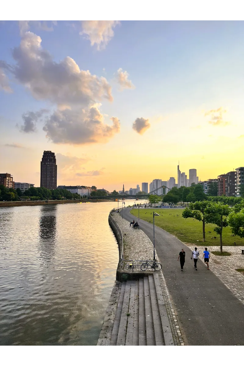 River Main with a view of Frankfurt Skyline in the background.