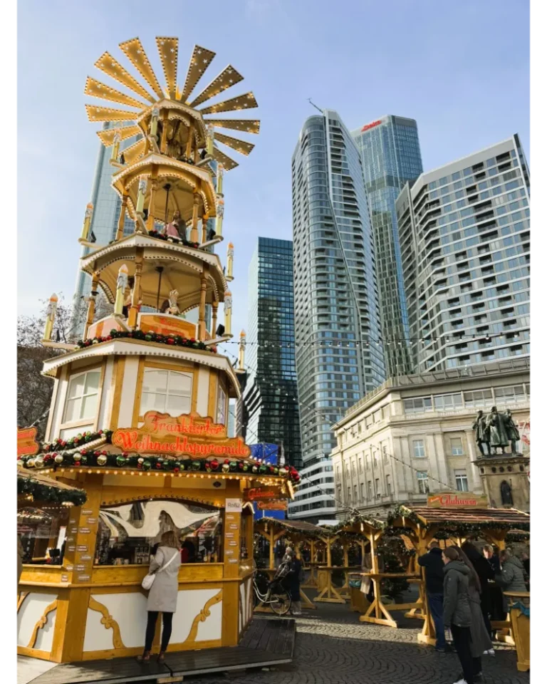 Frankfurt Christmas Market Food Guide - what to eat and drink.