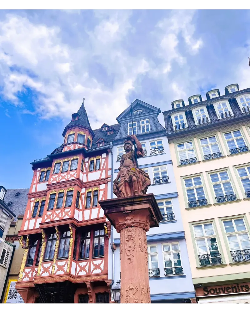 Römerberg is one of the prettiest areas in a must-see when on Frankfurt Layover.